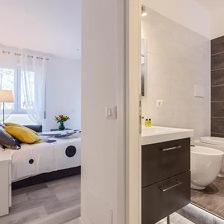 Ba.home לינה וארוחת בוקר 4*